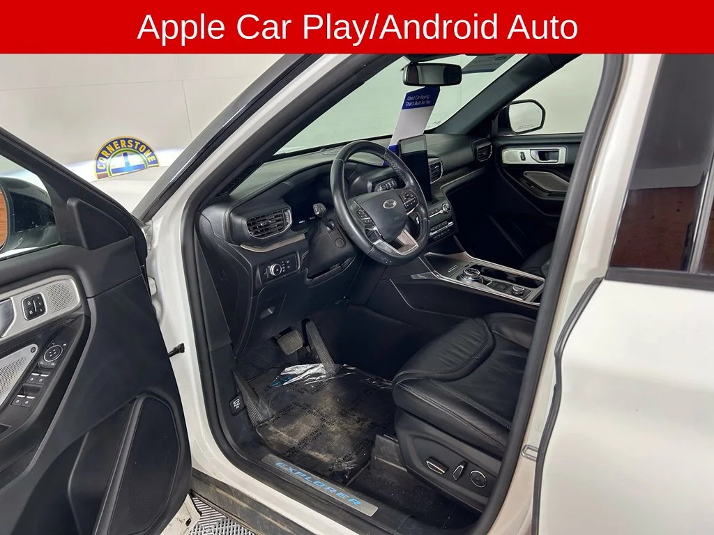 Used 2020 White Metallic Ford Platinum image 8