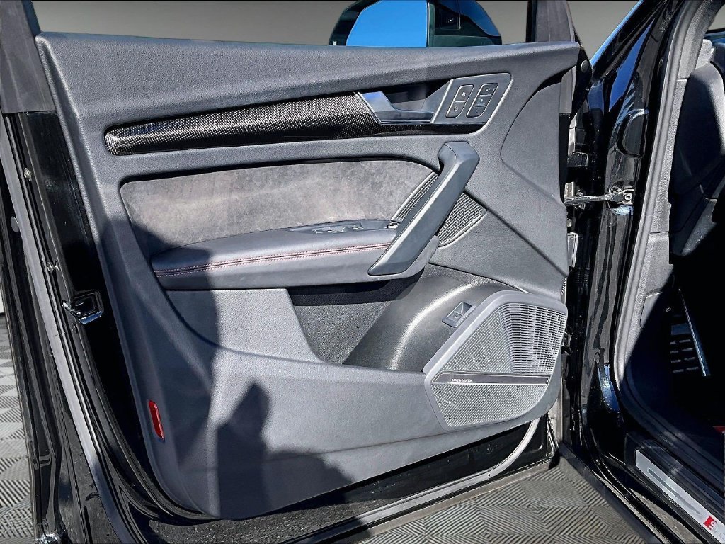 Used 2023 Black Audi Premium Plus image 9