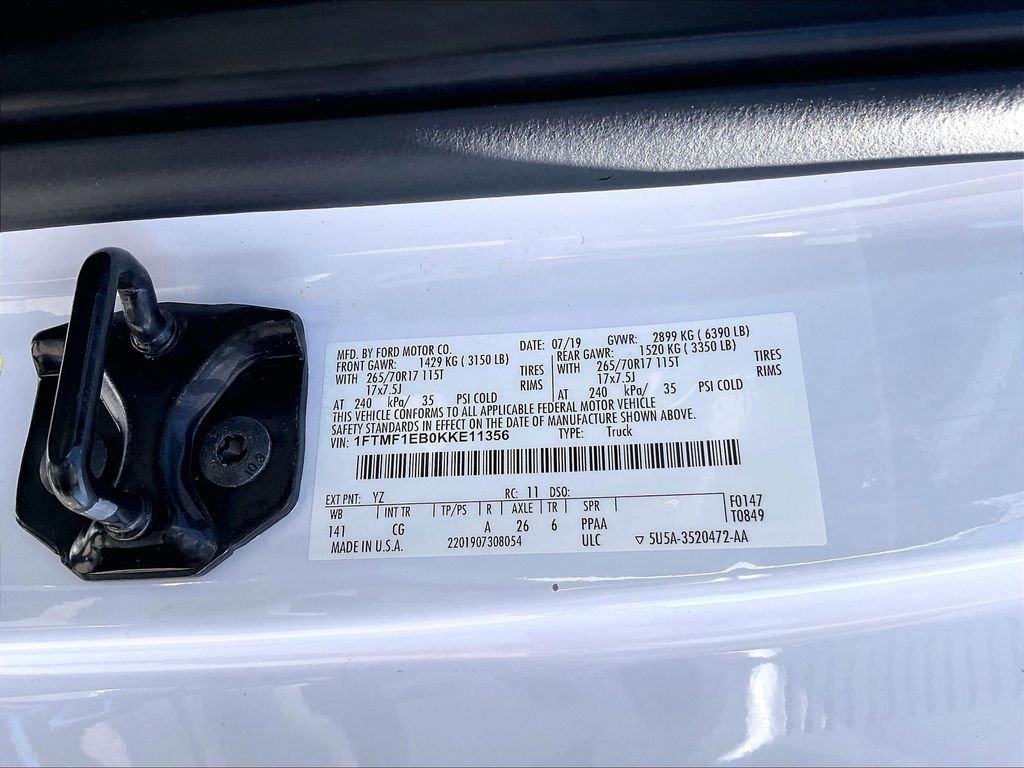 Used 2019 White Ford XL image 30