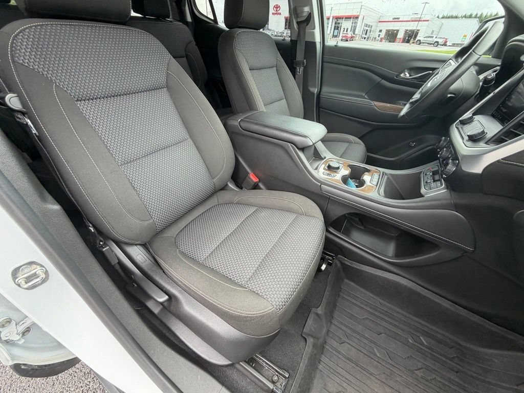 Used 2022 Summit White GMC SLE image 38
