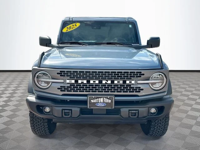 Used 2025 Gray Ford Badlands image 2