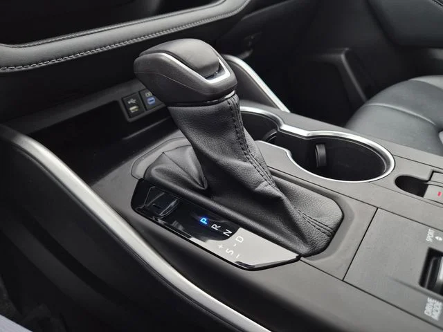 Used 2022 Gray Toyota XLE image 30