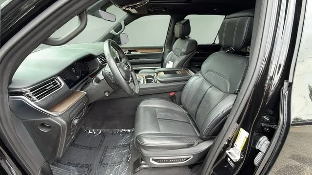 Used 2024 Black Jeep BASE image 18