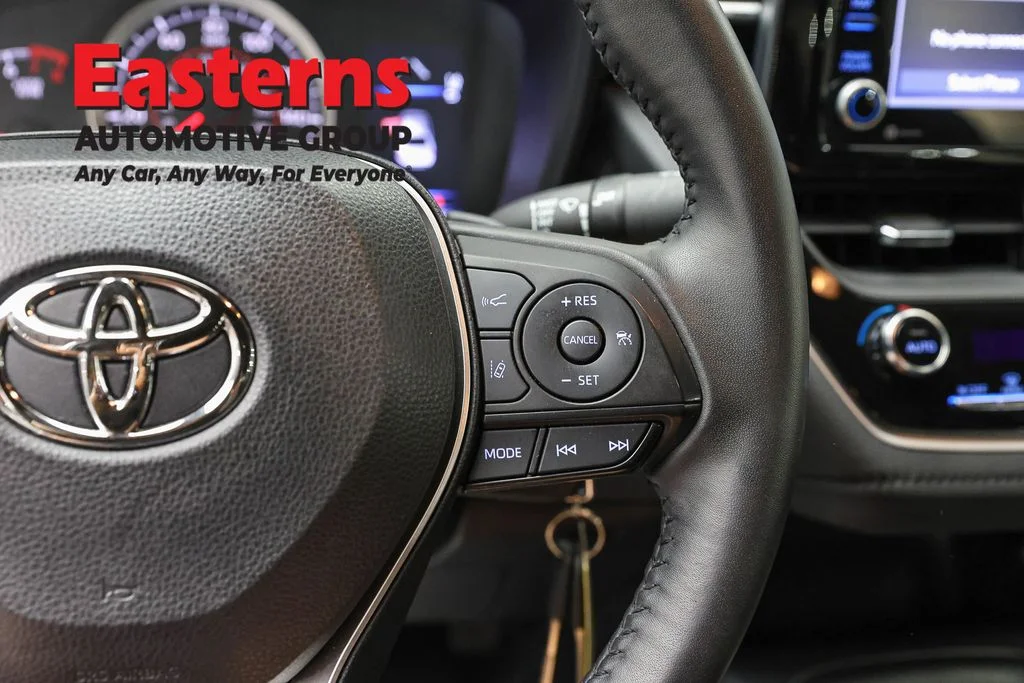 Used 2022 Silver Toyota SE image 15