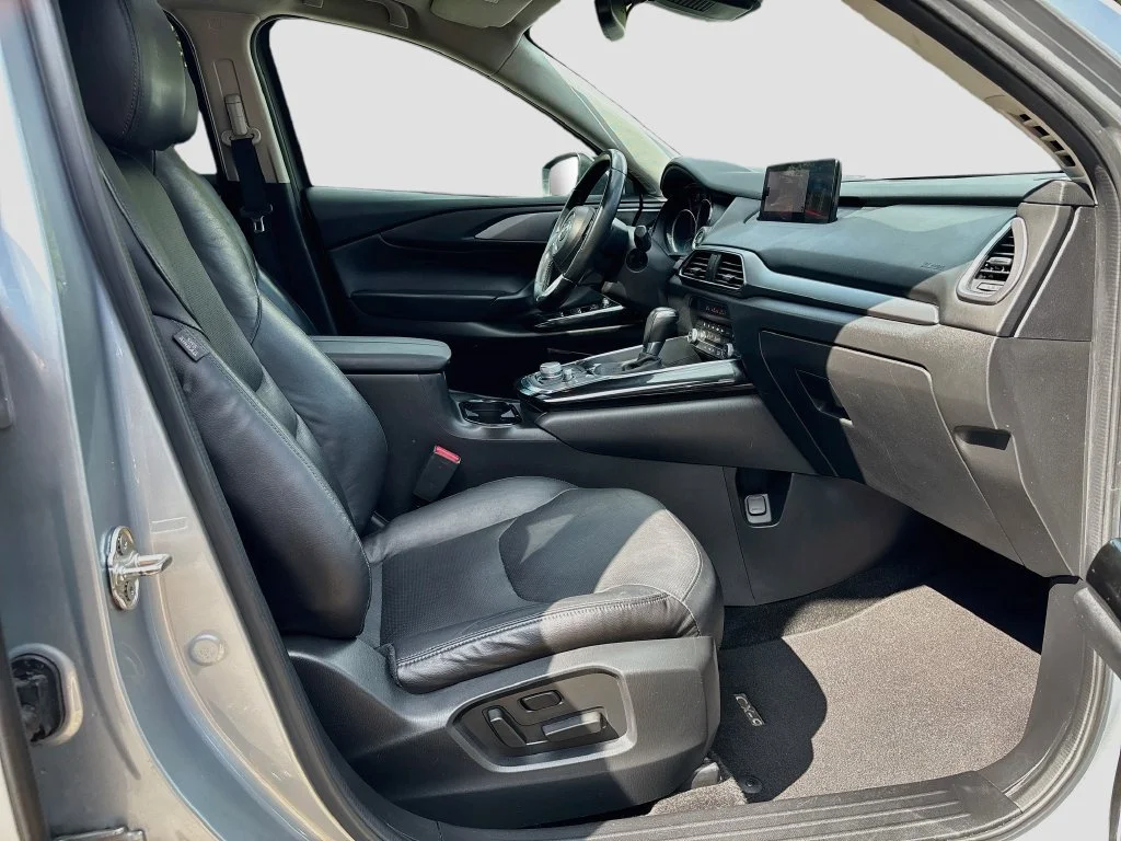Used 2021 Sonic Silver Metallic Mazda Touring image 31