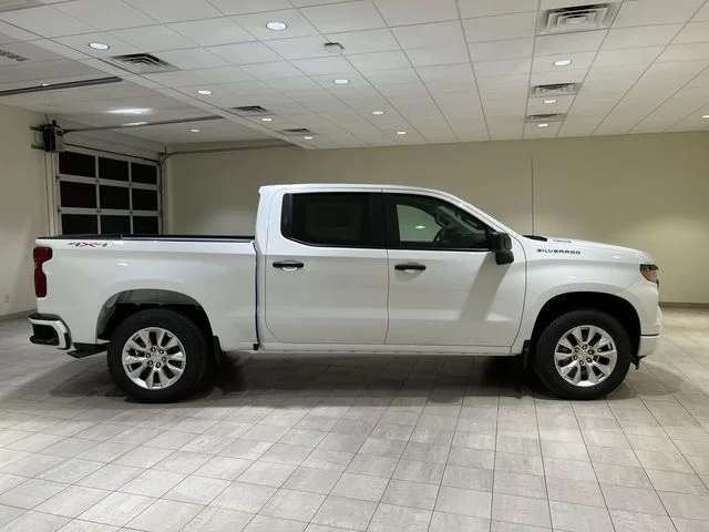 New 2026 White Chevrolet Custom image 6