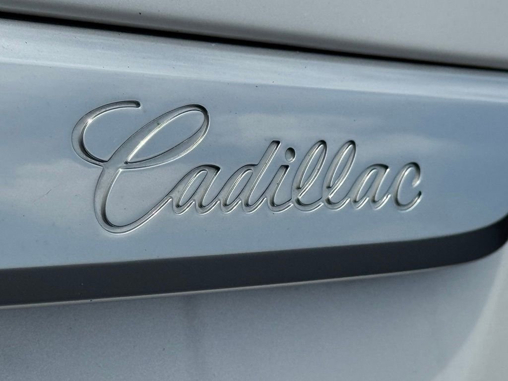 Used 2016 White Cadillac Luxury image 11