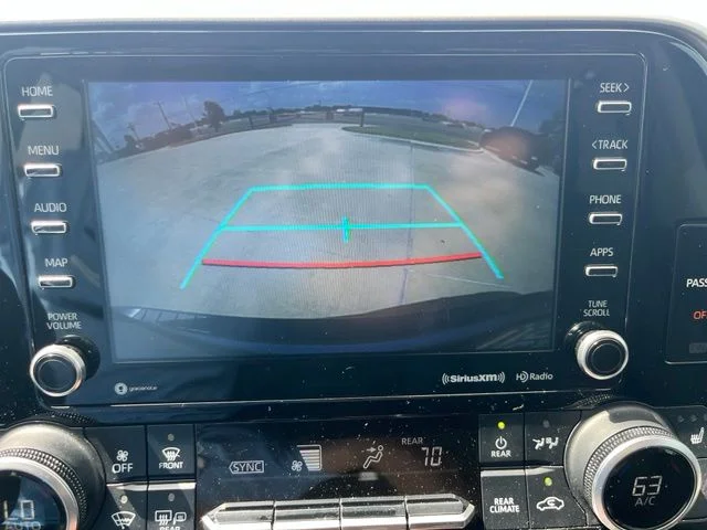 Used 2021 Silver Toyota XLE image 14