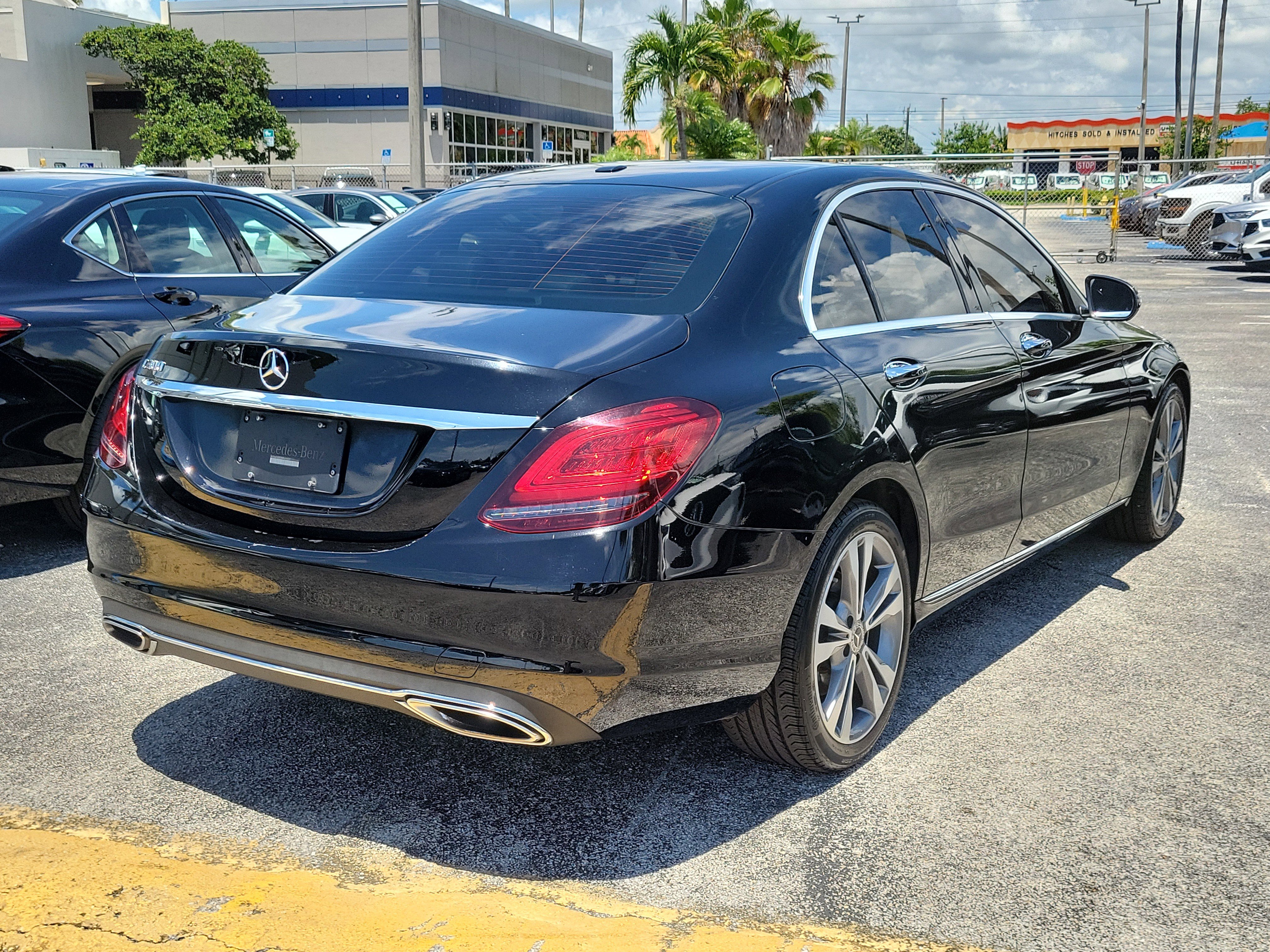 Used 2021 -Select- Mercedes-Benz C 300 image 4