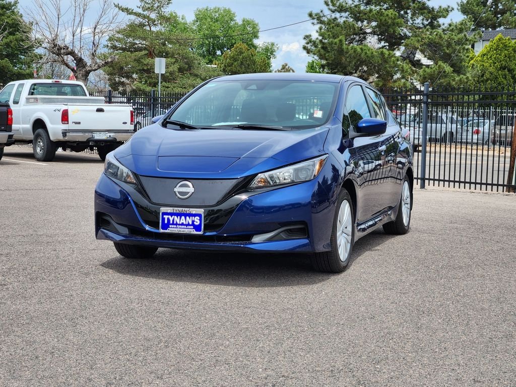 Certified Used 2025 Blue Nissan S image 3