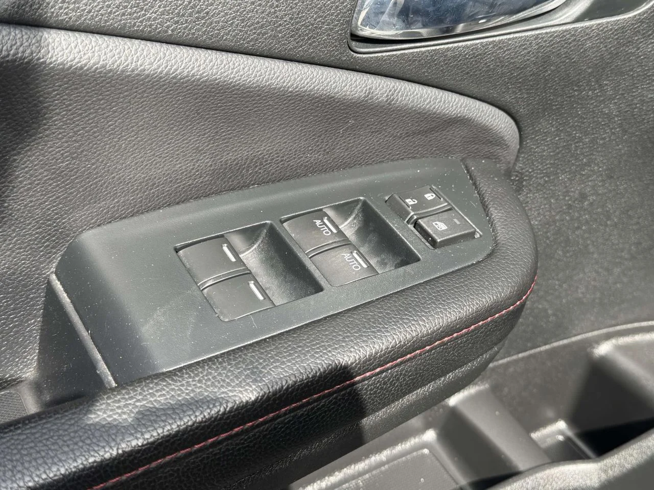Used 2023 Crystal Black Pearl Honda Black Edition image 23