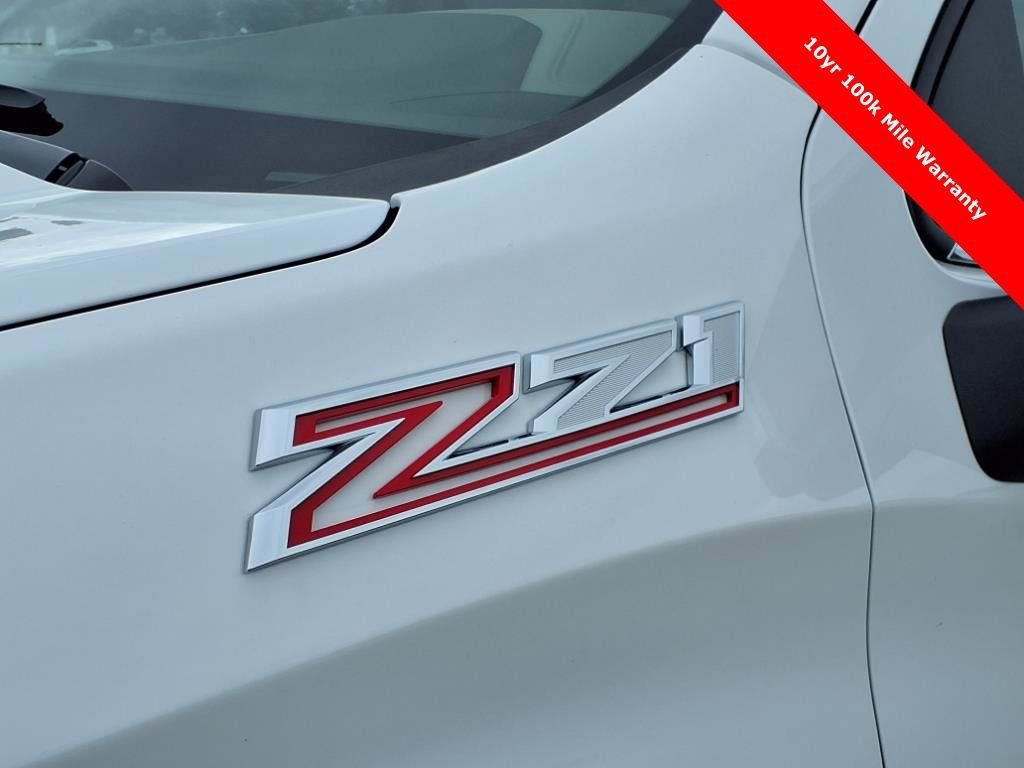 2026 Chevrolet Silverado 1500 LTZ - Photo 9