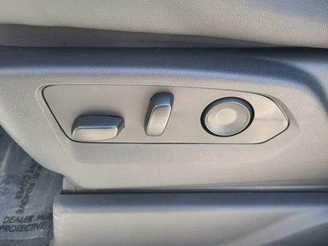 Used 2024 Summit White Chevrolet ZR2 image 22