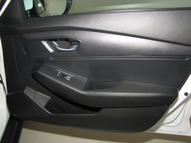 2025 Honda Accord LX - Photo 19