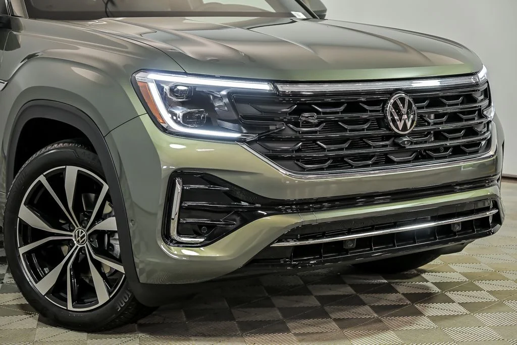 New 2026 Green Volkswagen 2.0T SEL Premium R-Line image 2