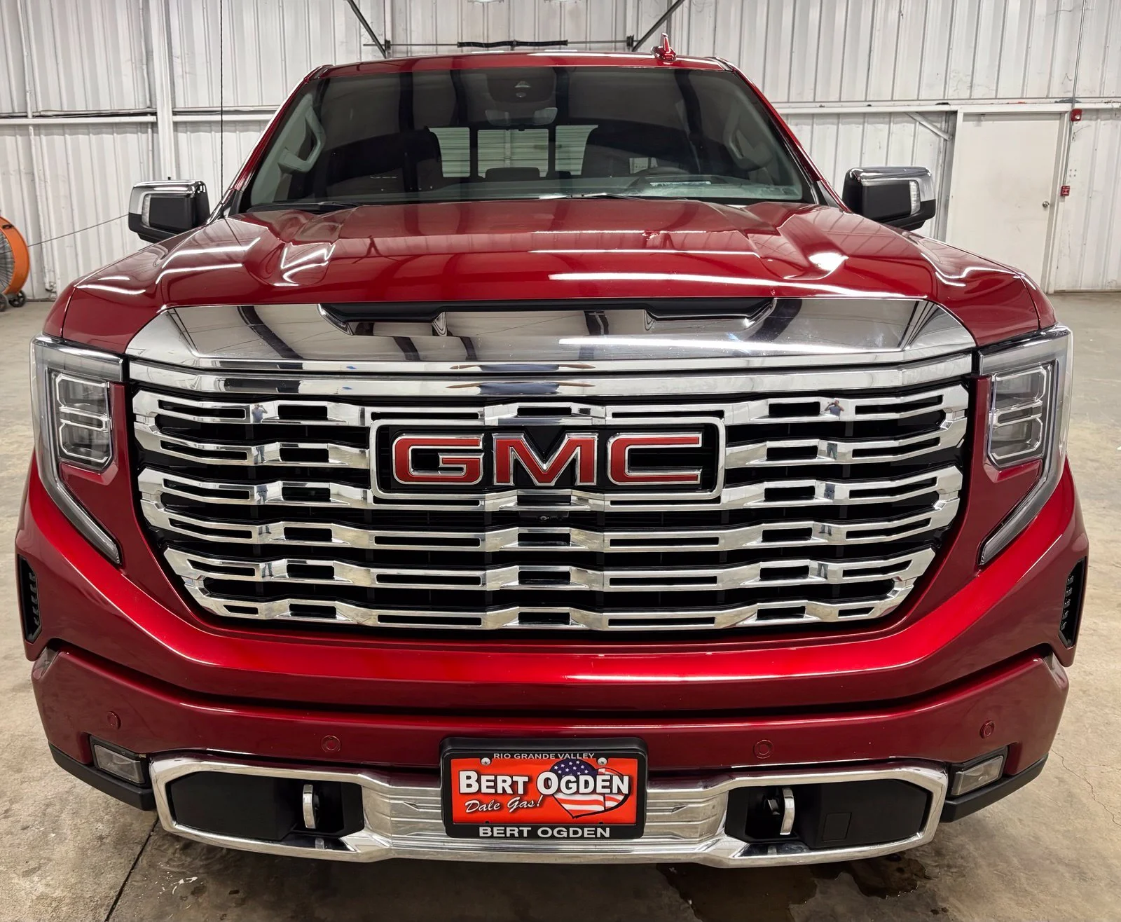Used 2024 Red GMC Denali image 2