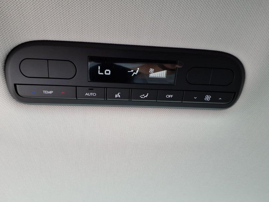 New 2027 Blue Hyundai SEL FWD image 12