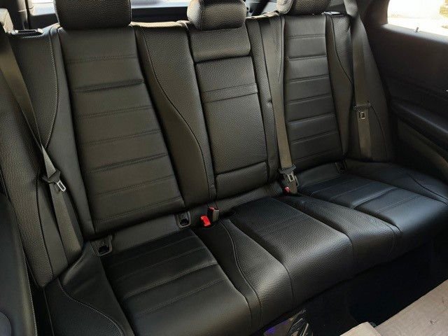 Certified Used 2025  Mercedes-Benz GLE 580 image 17