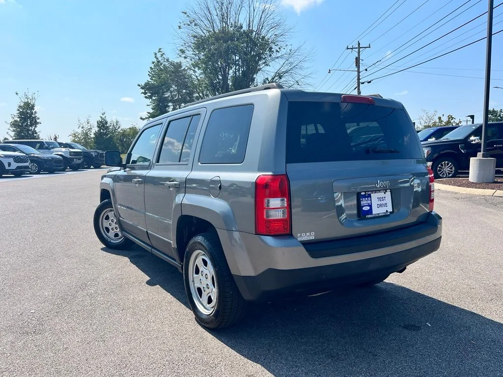Used 2012 Gray Jeep Sport image 4