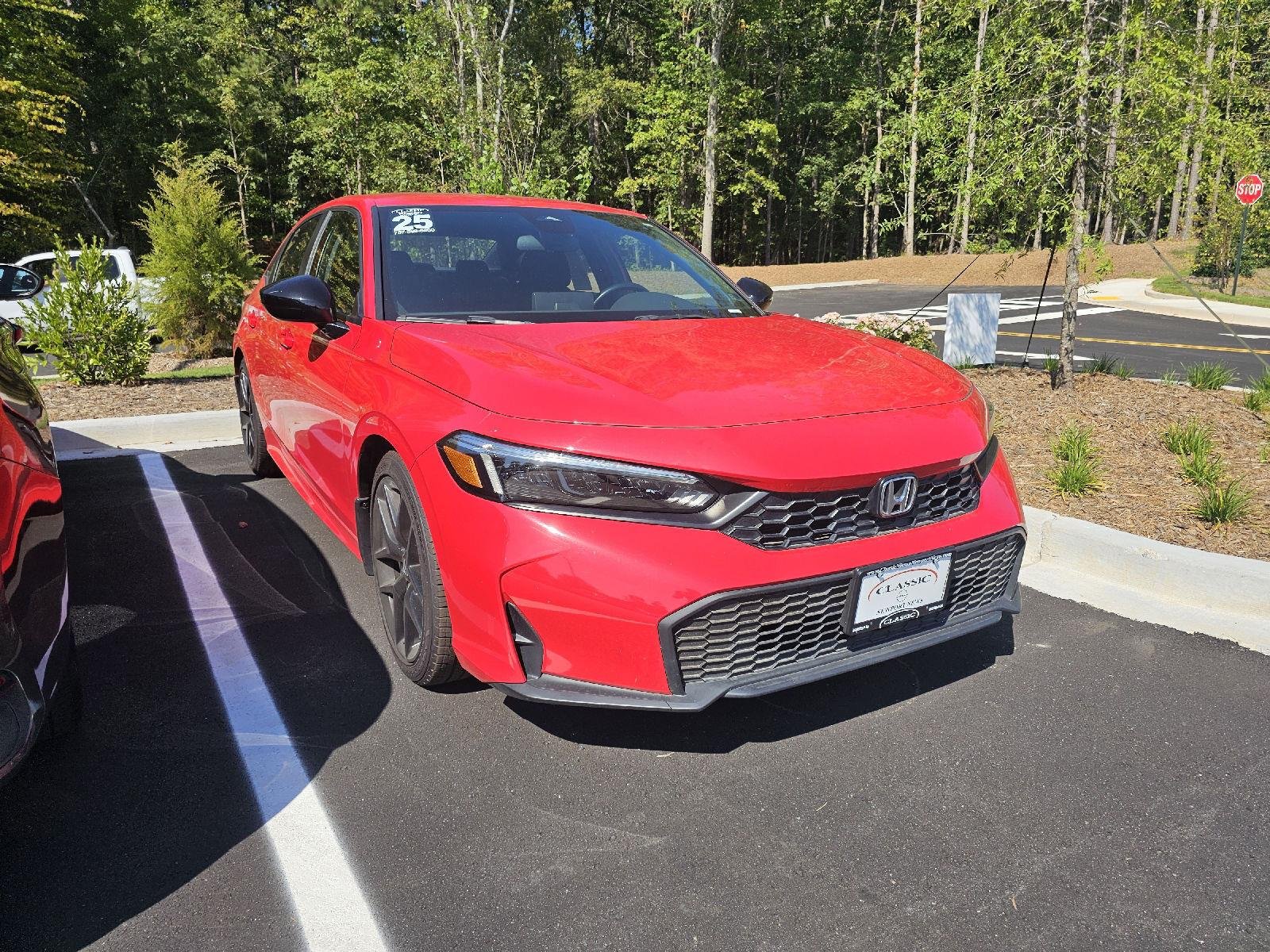 Used 2025 Rallye Red Honda Sport image 3