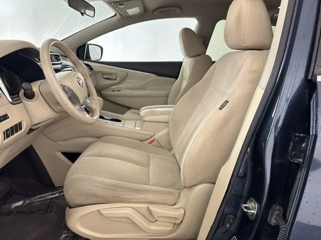 Used 2017 Blue Nissan S image 21