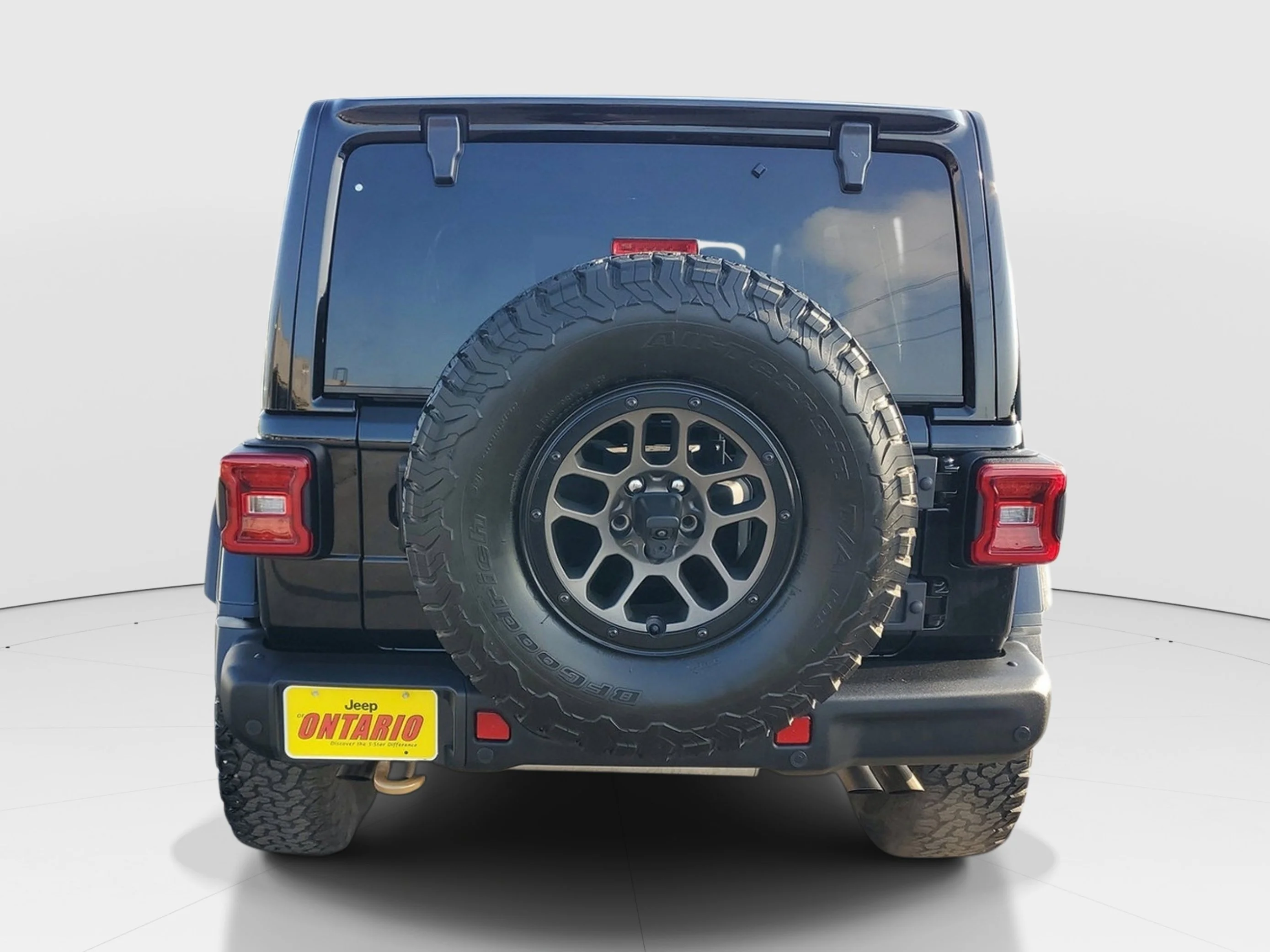 Used 2023 Black Jeep Rubicon 392 image 6