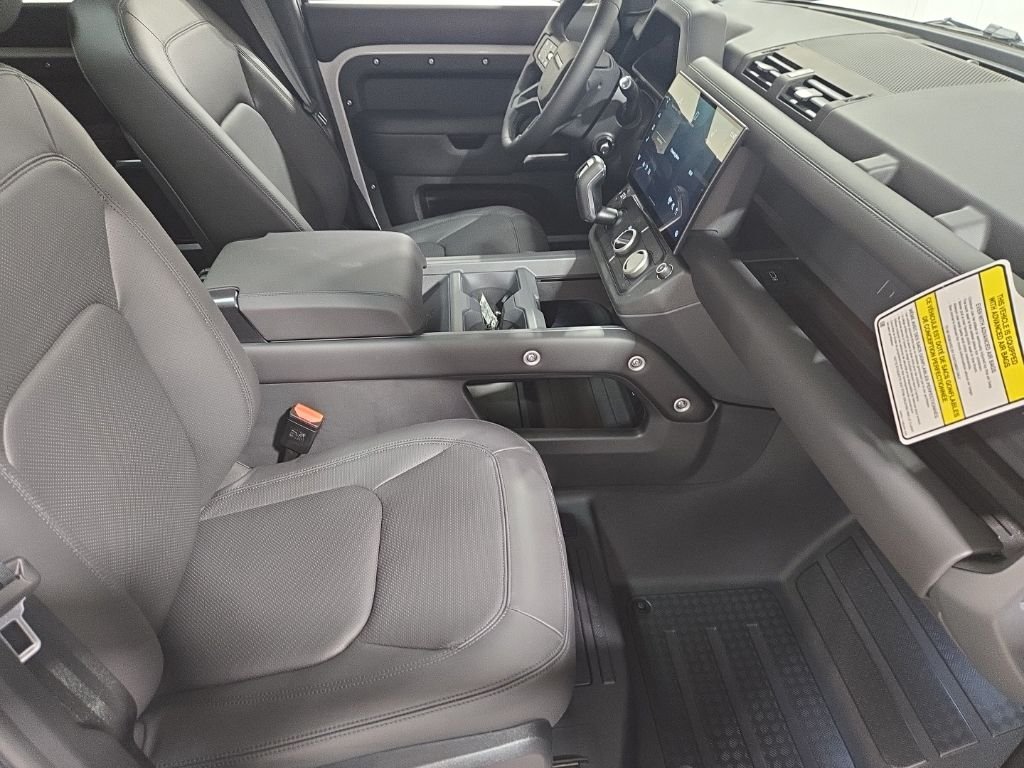 New 2026 Borasco Grey Land Rover X-Dynamic SE image 24