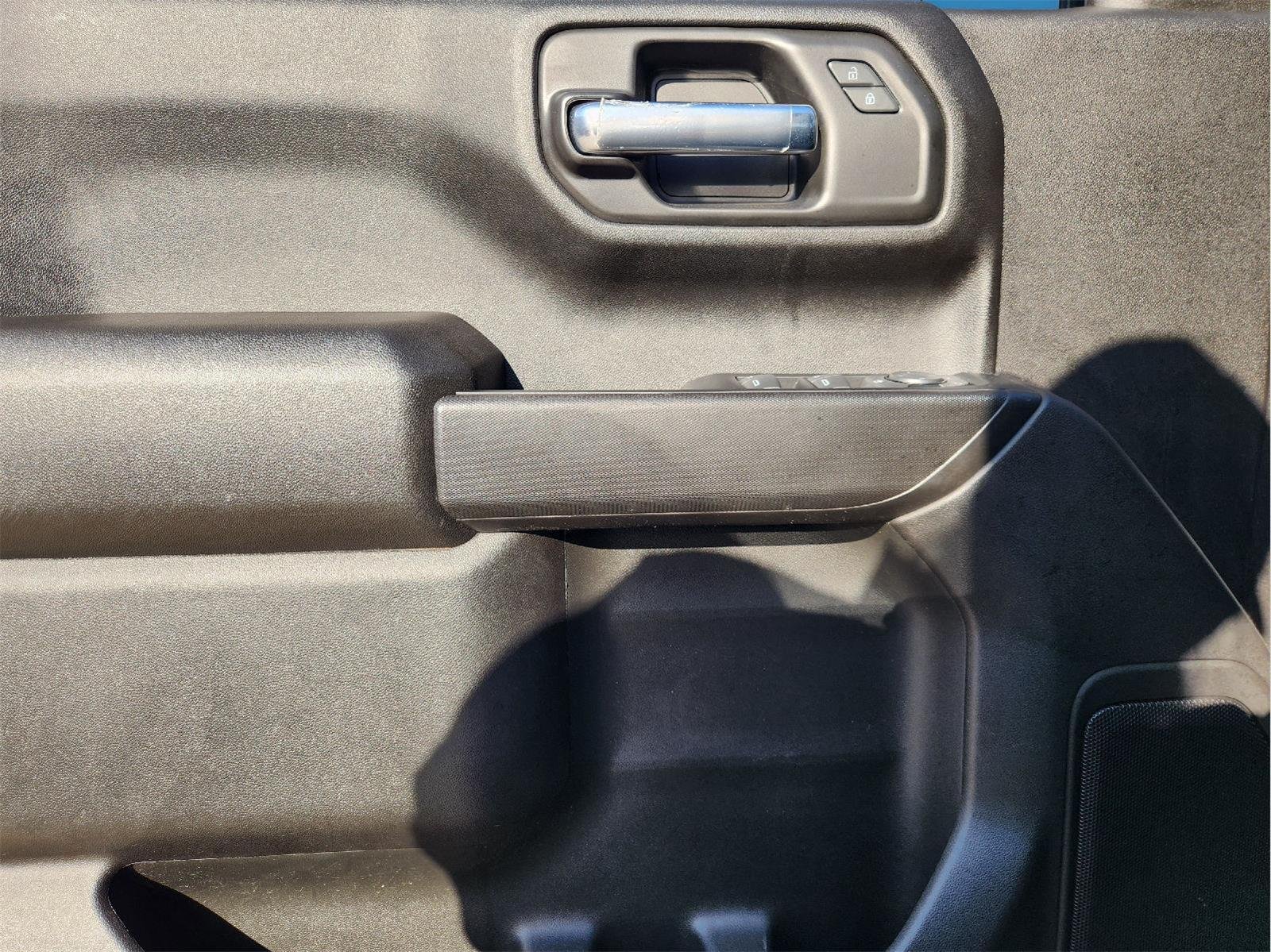 2024 Chevrolet Silverado 1500 photo 23 of 33