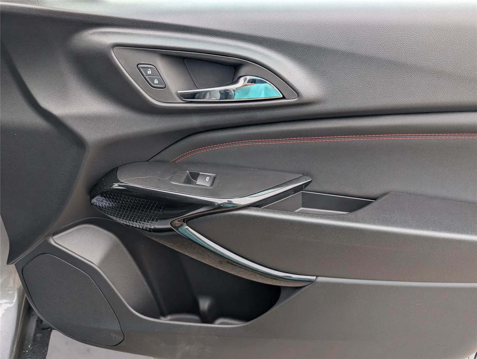 2026 Chevrolet Trax RS - Photo 38