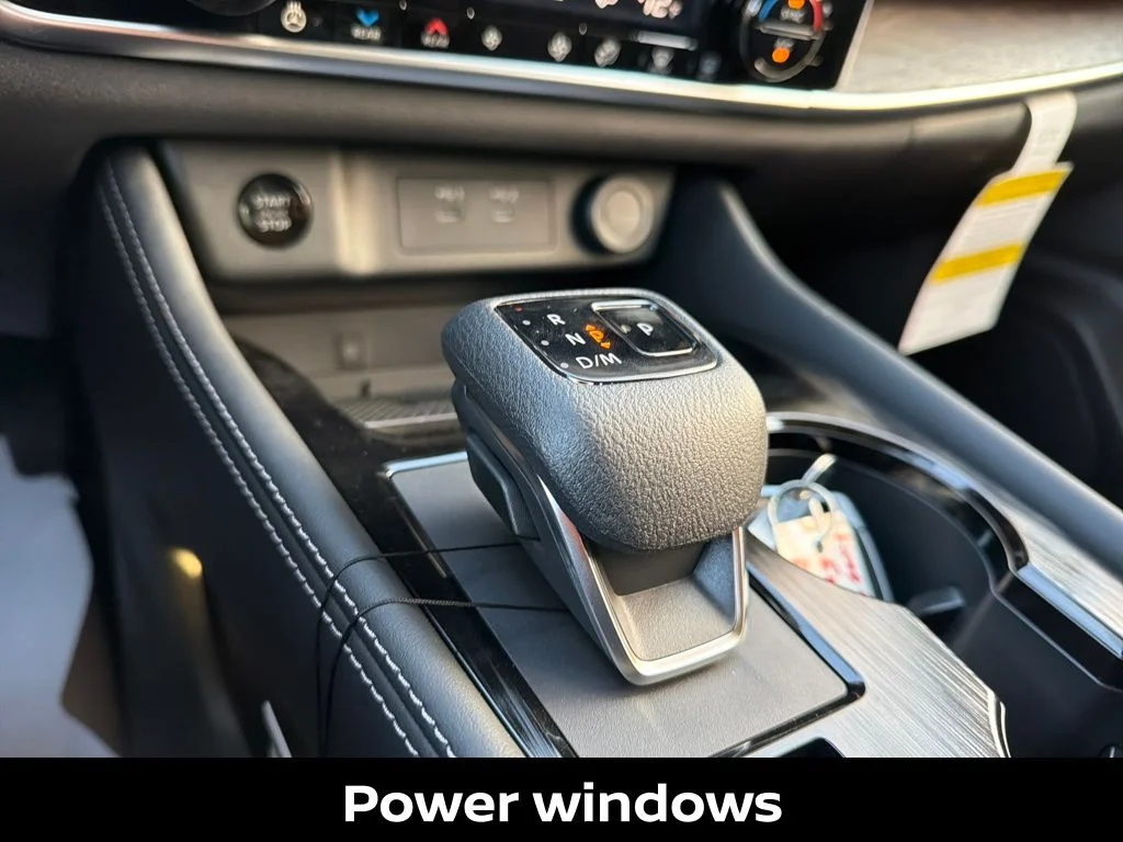 2026 Nissan Rogue Platinum - Photo 28