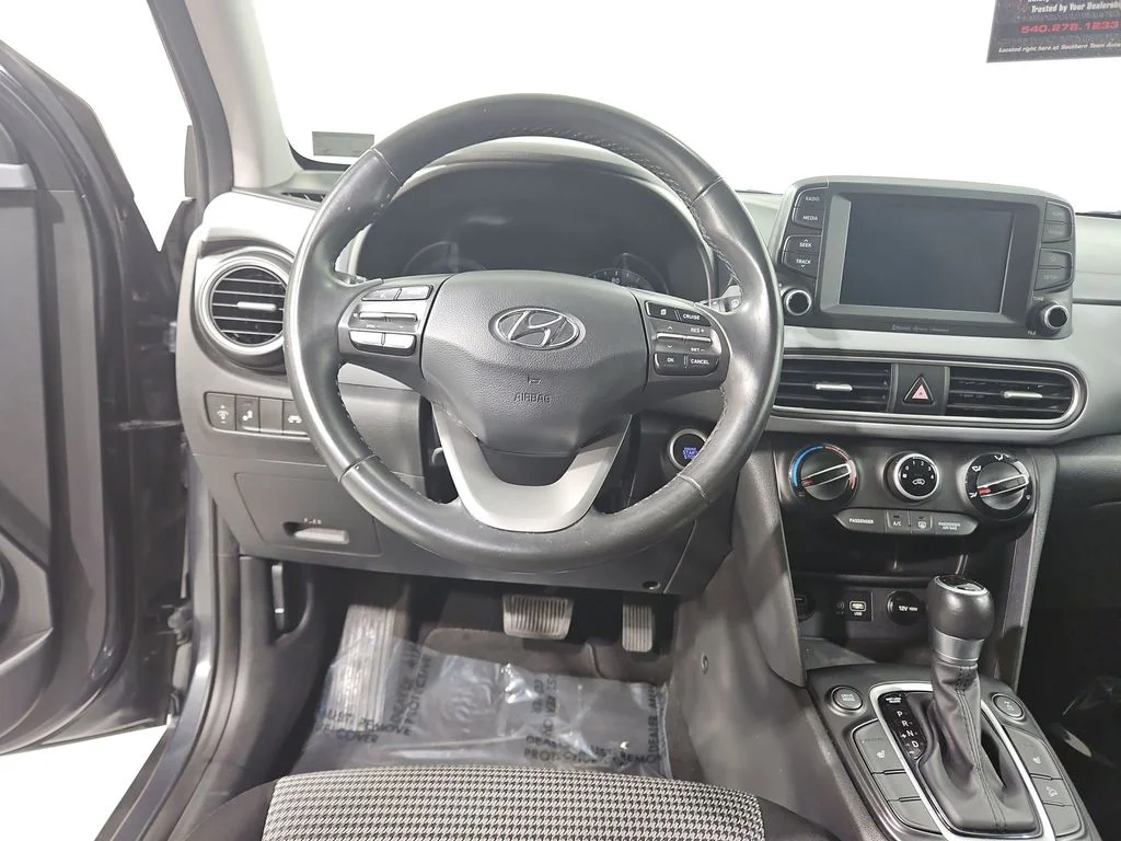 Used 2019 Thunder Gray Hyundai SEL image 14