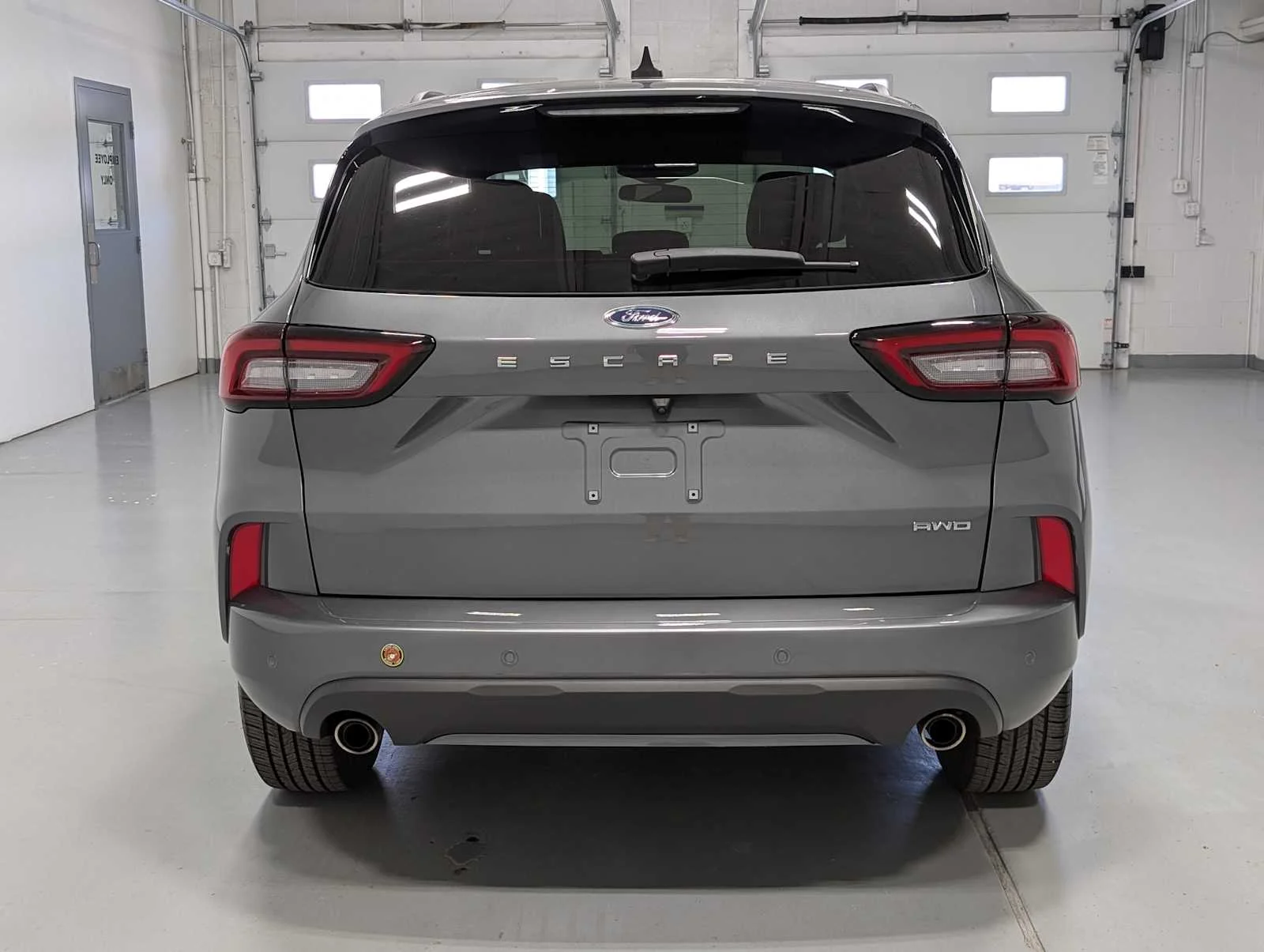 Used 2023 Carbonized Gray Ford ST-Line image 6