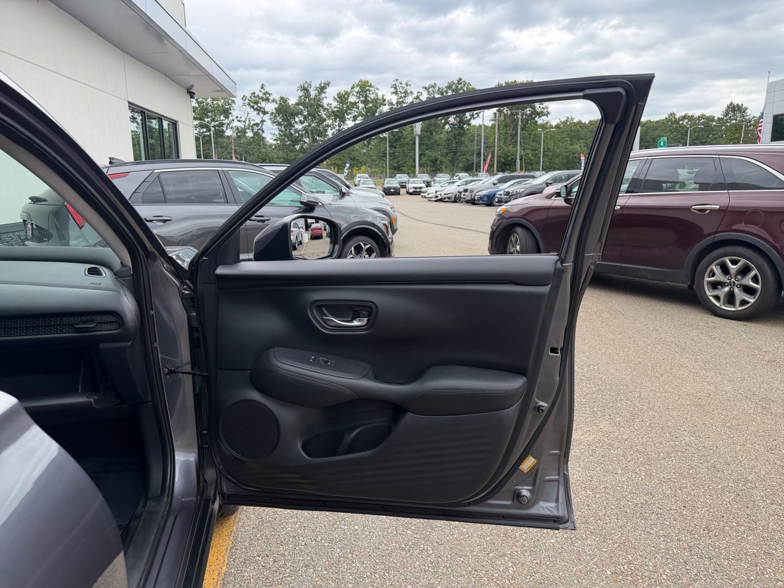 2024 Honda HR-V LX - Photo 28