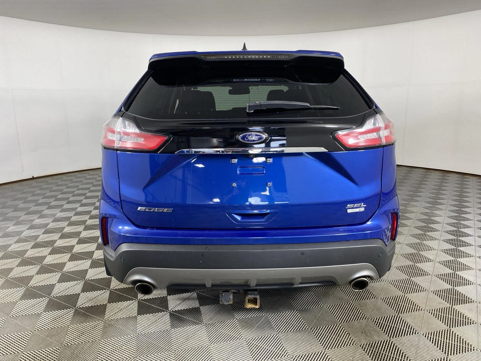 Used 2020 Atlas Blue Ford SEL image 9