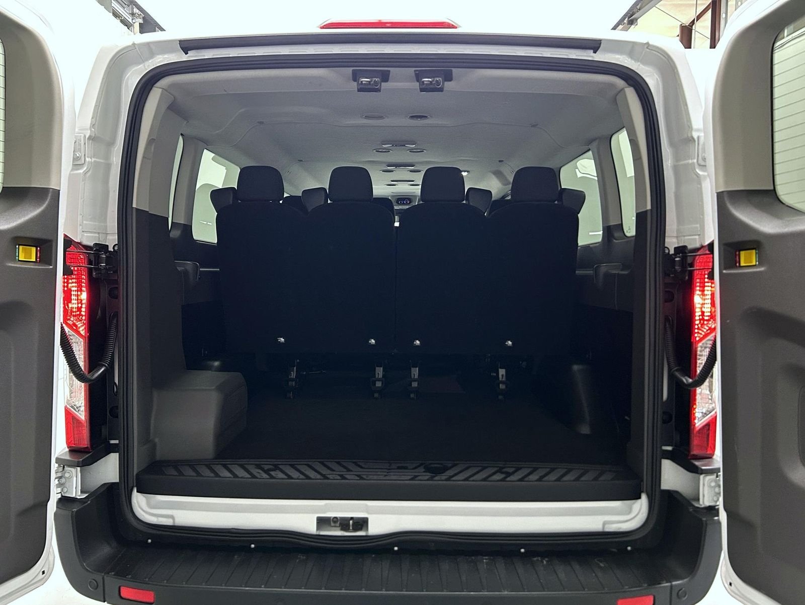Used 2024 White Ford XLT image 20
