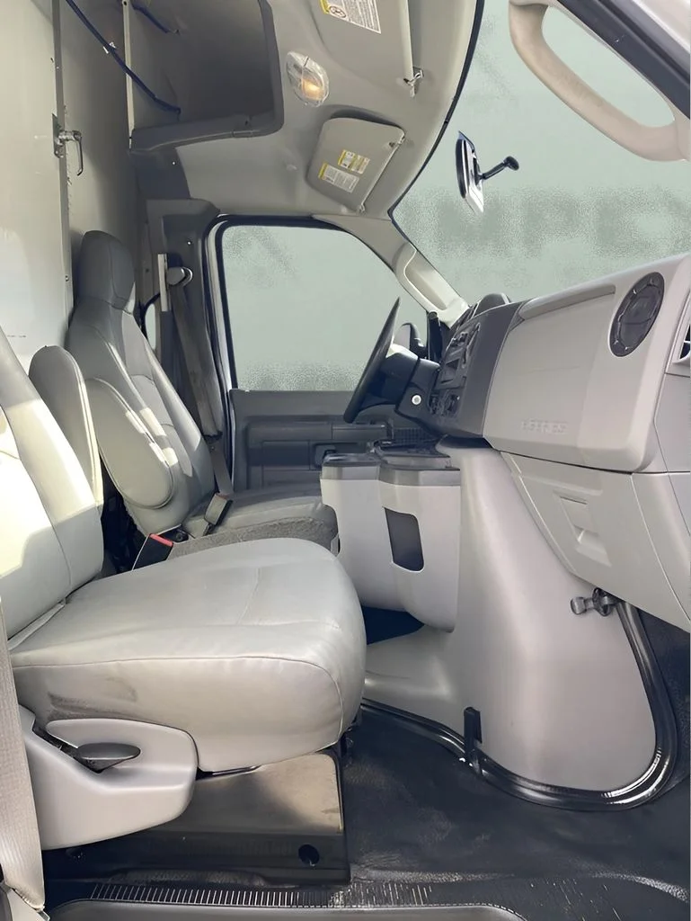 Used 2024 White Ford Base image 14