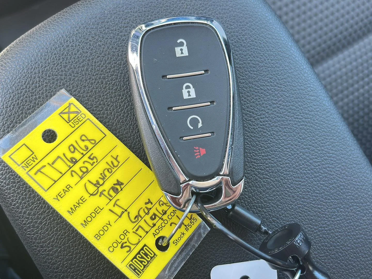 Used 2025 Sterling Gray Metallic Chevrolet LT image 35