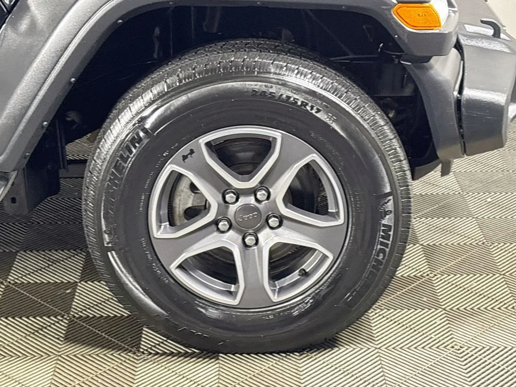 Used 2022 Black Jeep Unlimited Sport S image 22