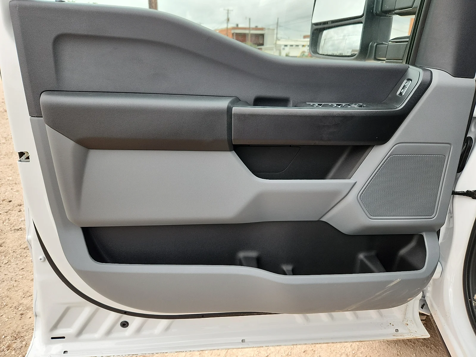New 2026 Oxford White Ford F-250® XL image 14