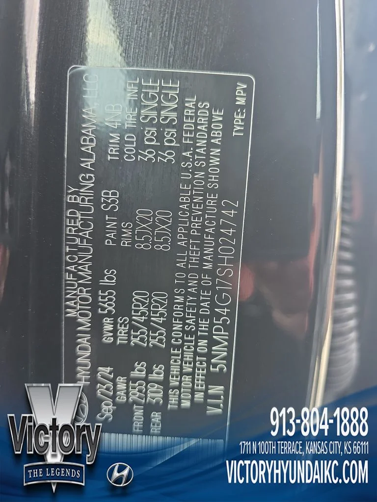 Used 2025 Black Hyundai Calligraphy image 30
