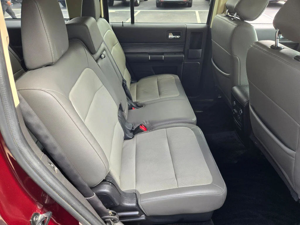 Used 2017 Red Ford SEL image 10