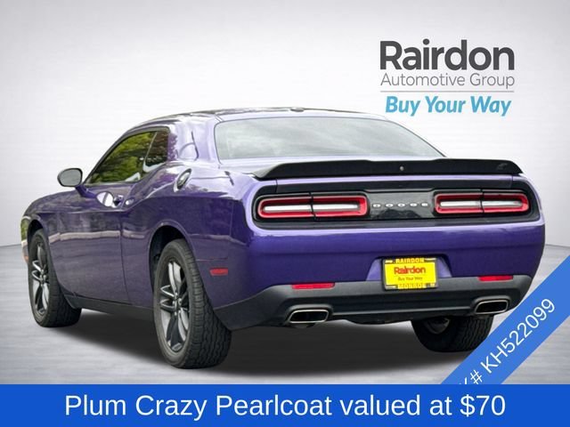 Used 2019 Plum Crazy Pearlcoat Dodge SXT image 4