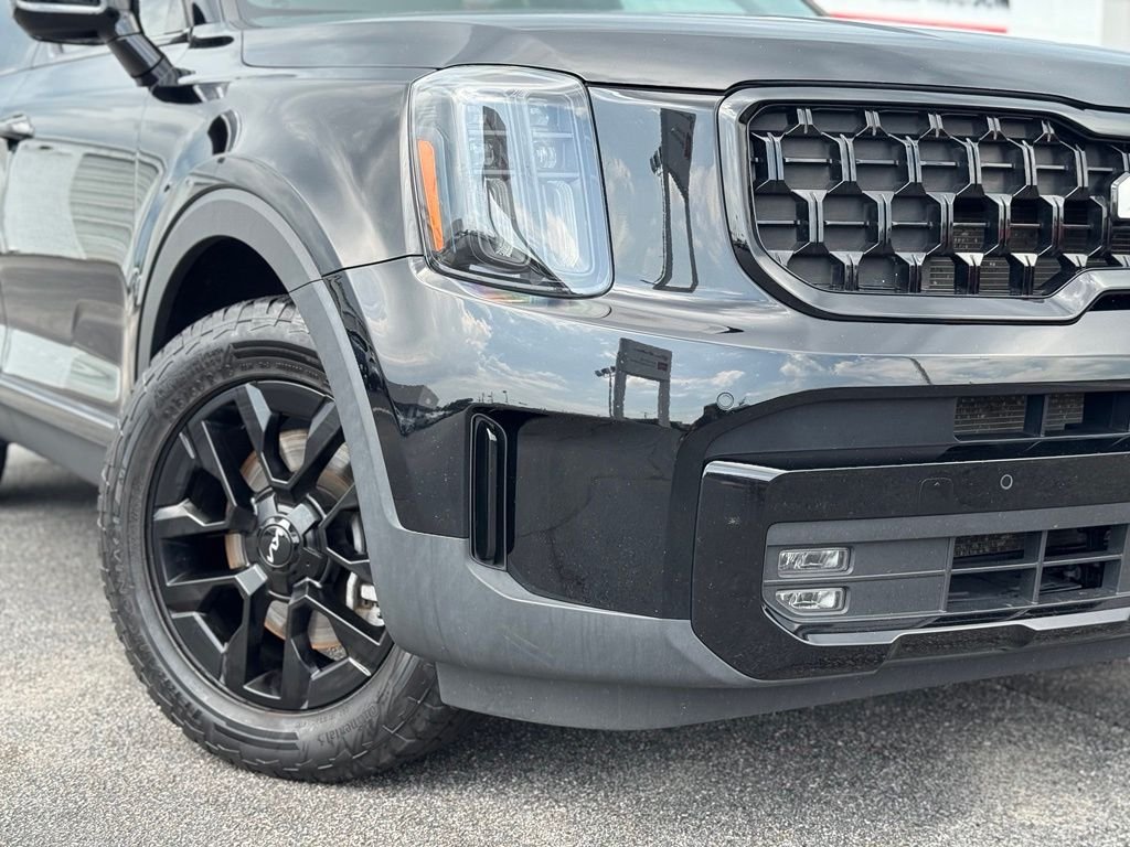 Used 2024 Black Kia SX X-Pro image 3