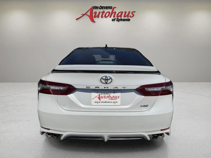 Used 2019 Wind Chill Pearl Toyota XSE image 6