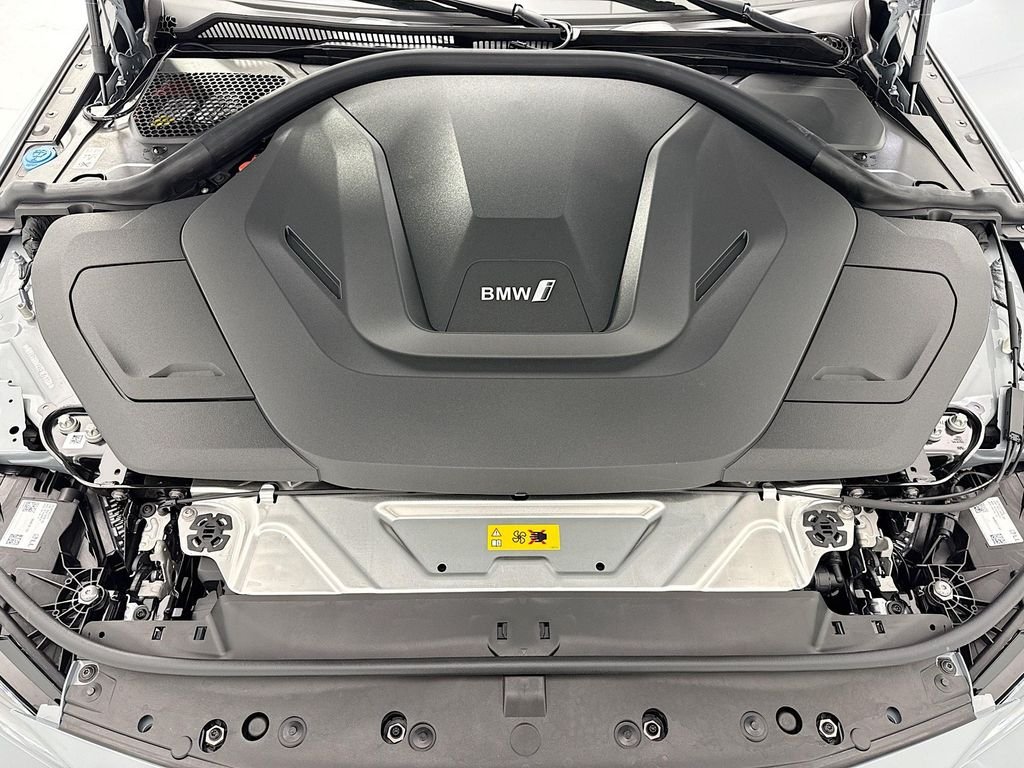 New 2026 Gray Metallic BMW xDrive40 image 28