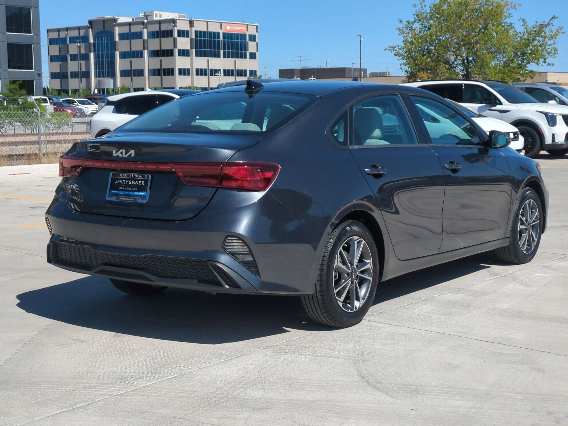 Used 2023 Gravity Gray Kia LXS image 5