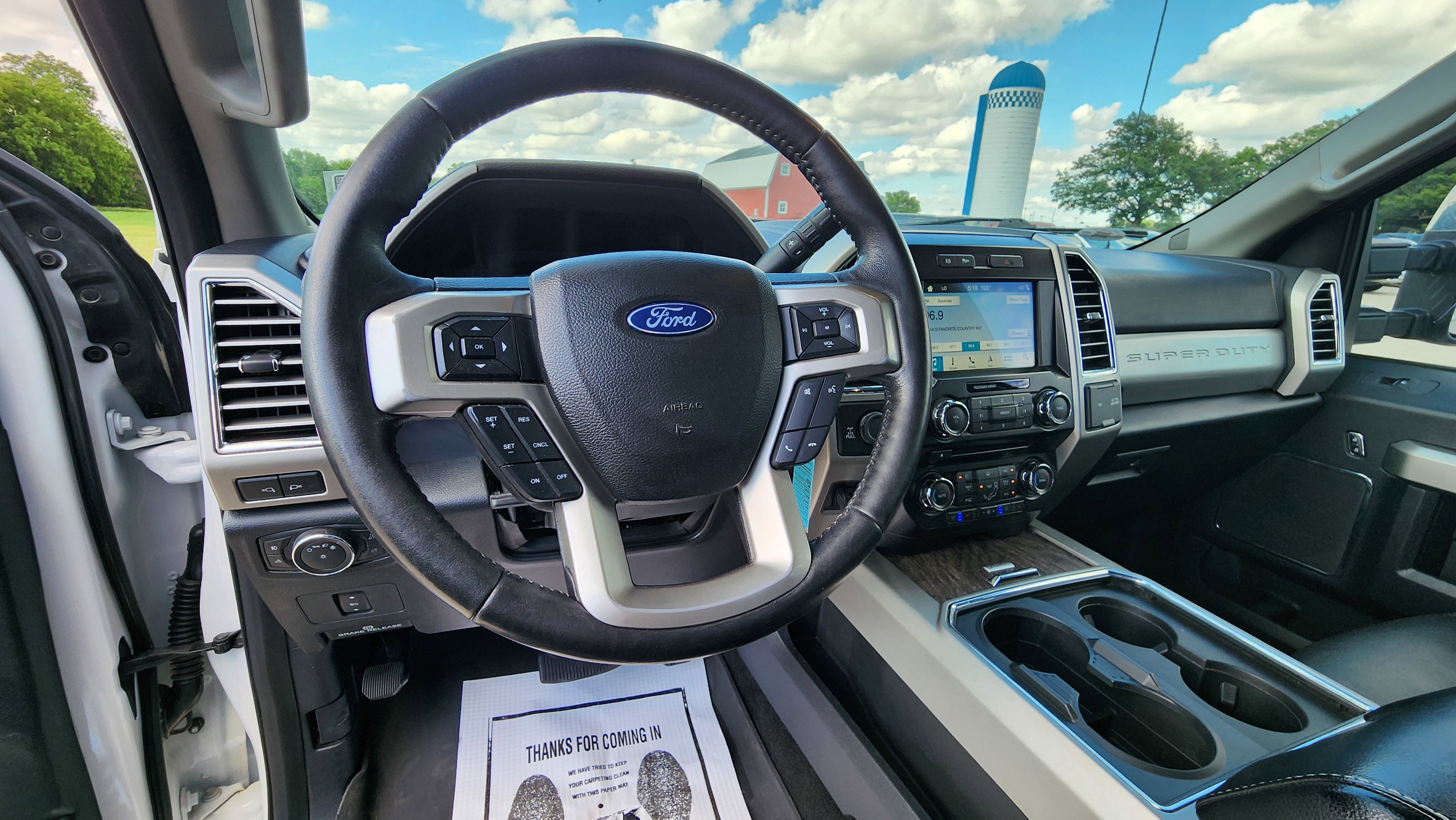 Used 2017 Oxford White Ford Lariat image 13
