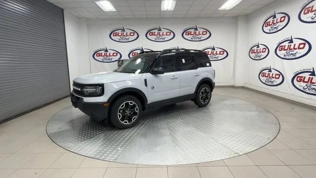 New 2026 Space White Metallic Ford Outer Banks image 6