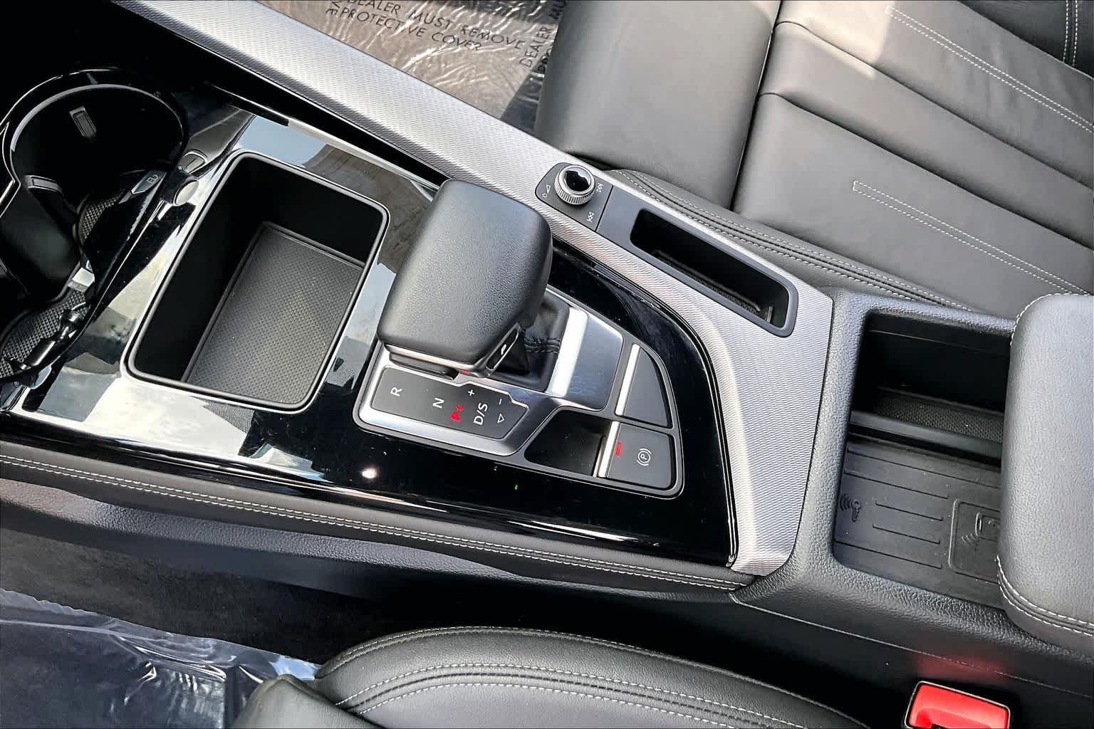 Used 2023 Daytona Gray Pearl Effect Audi S line Premium Plus image 15