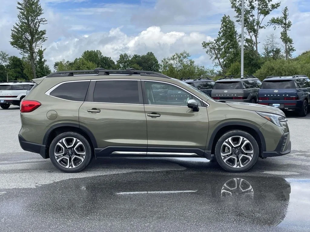 2023 Subaru Ascent Limited - Photo 29